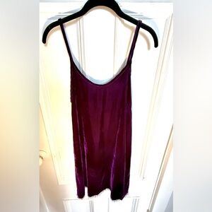 Love Tanjane Velvet Plum Spaghetti Strap Slip Dress, Raw hem, Size Small. NWT